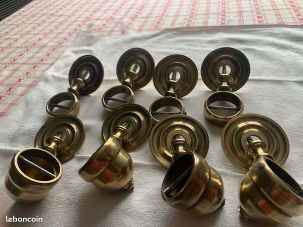 Accessoires de decoration en laiton