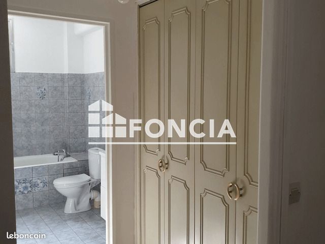 Appartement 2 pièces 57 m² · à Charleville-Mézières · 57 m² · 550 €