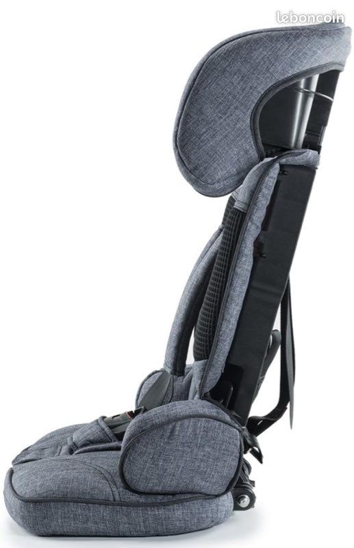 Urban Kanga Foldable Travel Booster Seat Siège Auto De Voyage