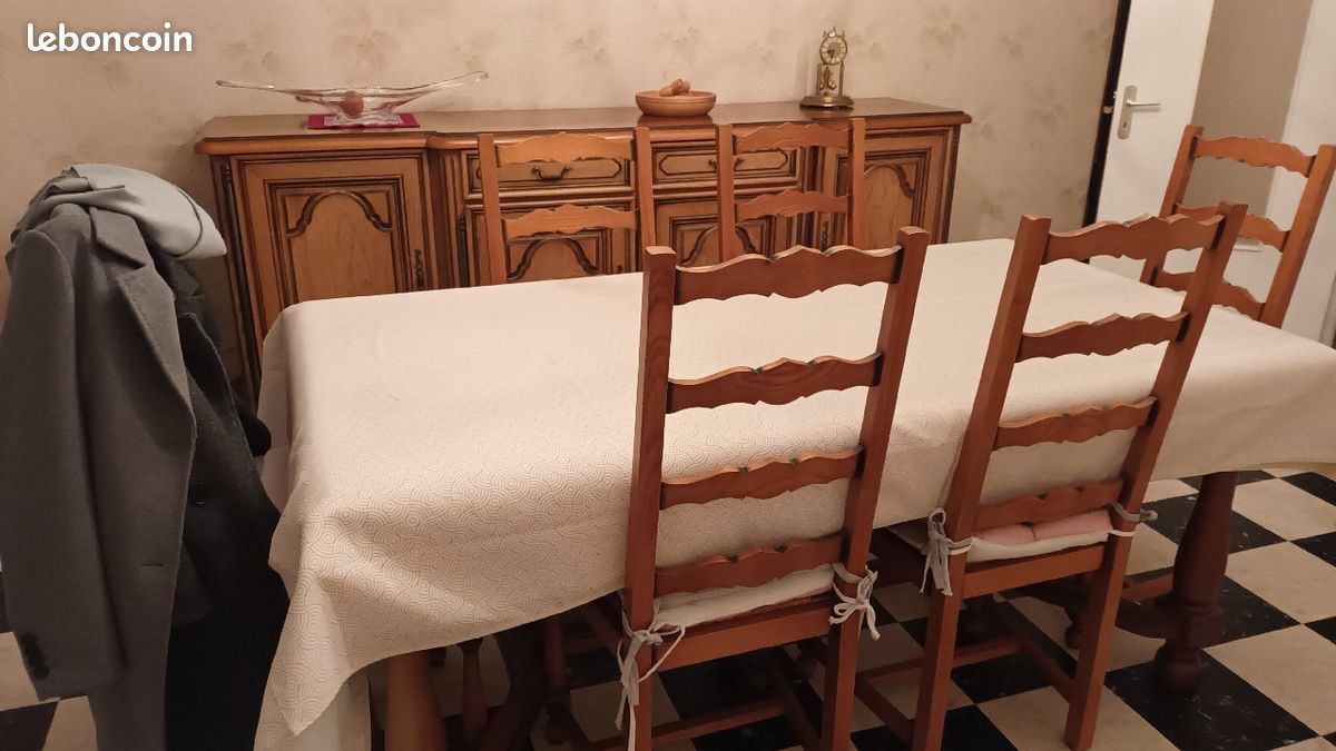 Buffet enfilade (image 1)