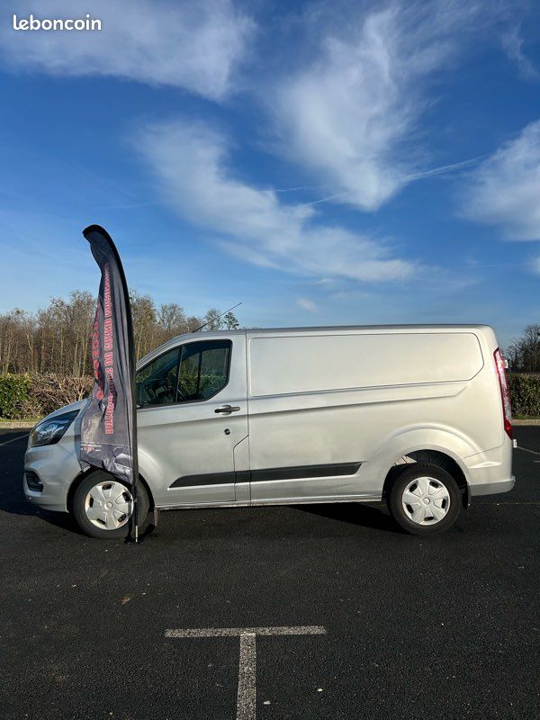 Ford transit custom L1H1 130cv 19.158 HT GARANTIE 12 MOIS (image 5)