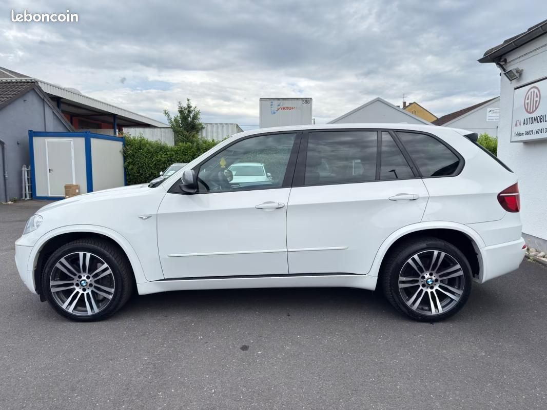 Bmw x5 m50d *leder*xenon*hud*navi* 381 ch 4x4 bva - hayon électrique pack sport volant en cuir (image 4)