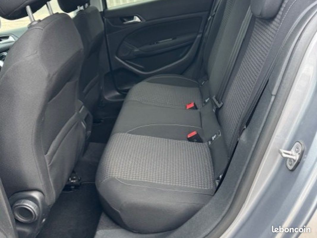 PEUGEOT 308 1.6 BlueHDi 100ch SS BVM5 Active (image 4)