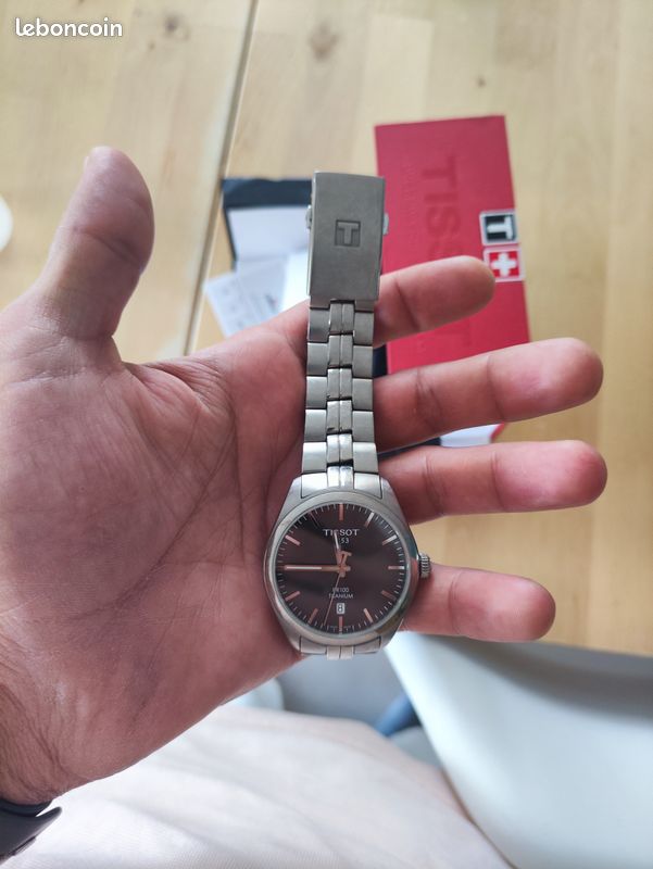 Tissot PR100 titanium quartz homme Montres Bijoux