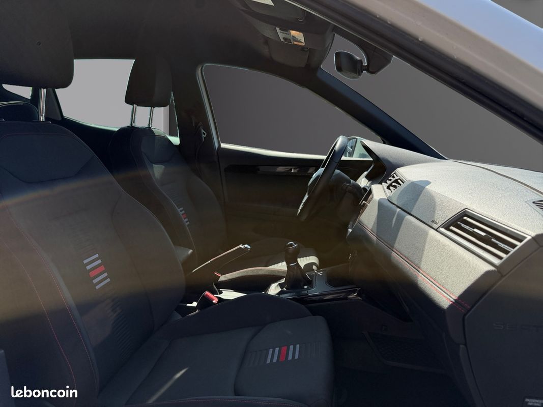 SEAT ARONA 1.0 ECO TSI 115 FR 115Ch Garantie 12 mois (image 10)