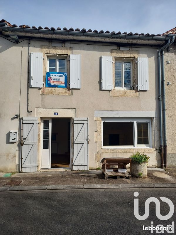 Maison de ville 4 pièces 92 m² - La Rochefoucauld-en-Angoumois 16110 (image principale 12)
