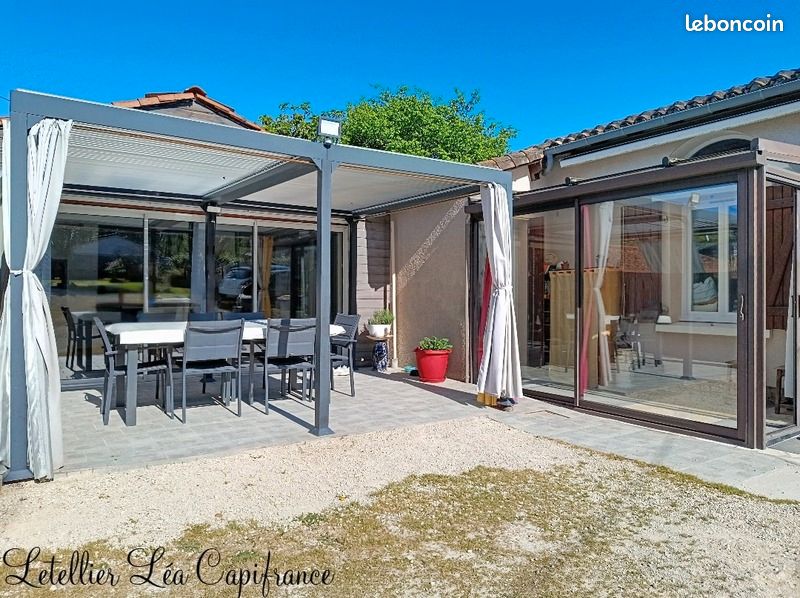 Maison 6 pièces 193 m² · à Saint-Maixent-l'École · 193 m² · 232 000 €