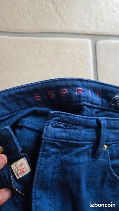 Pantalon esprit bleu et un jean (image 2)