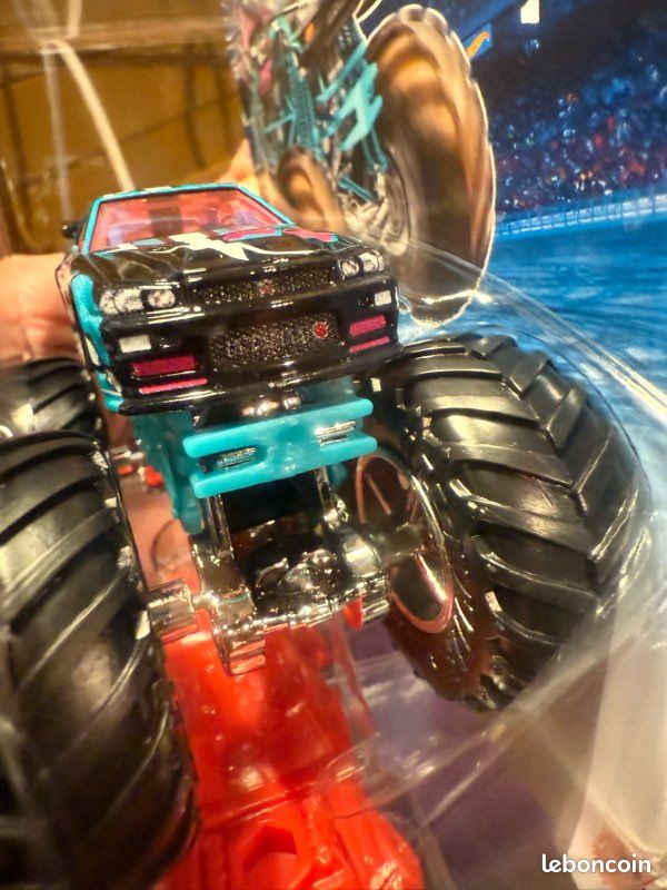 Hotwheels bigfoot monster truck nismo 1999 NISSAN SKYLINE GTR (image 7)