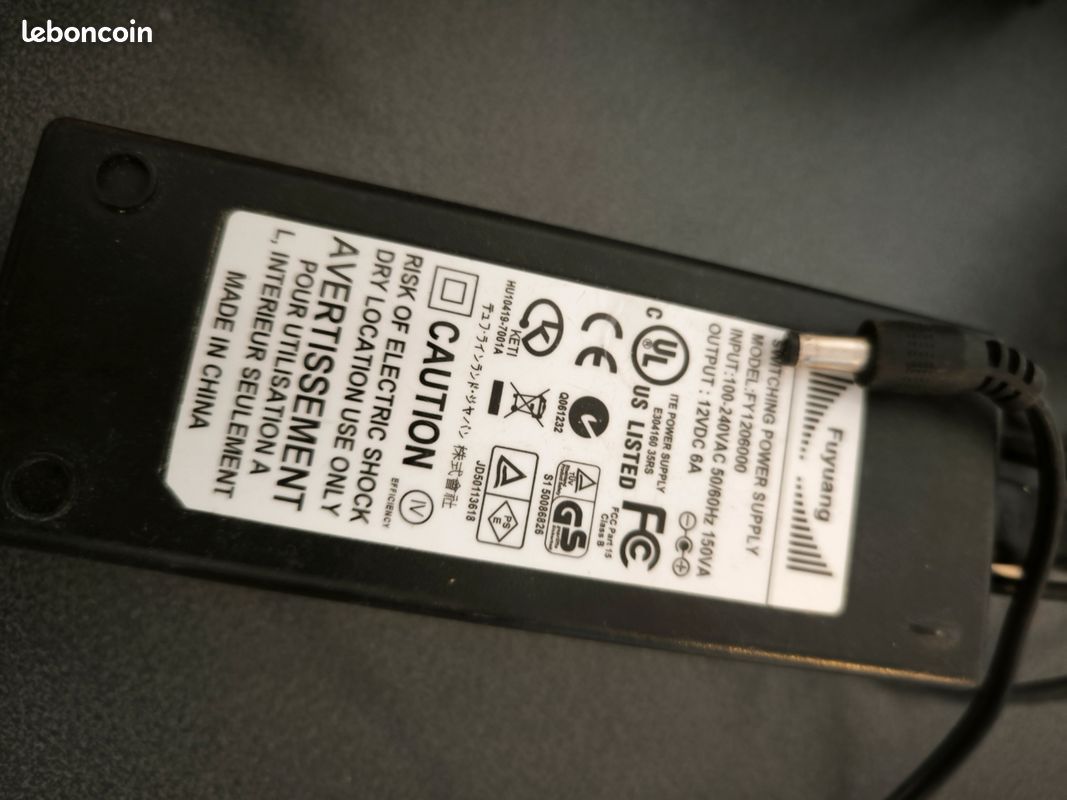 Chargeur fuyang 12 volts (image 1)