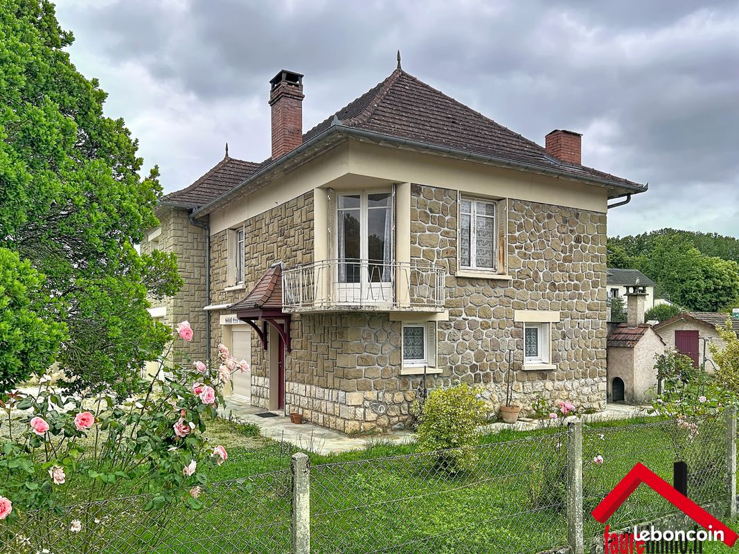 Maison 6 pièces 150 m² · à Saint-Pantaléon-de-Larche · 150 m² · 144 900 €