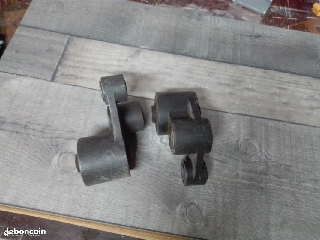 Silentblocs moteur Yamaha 1200,1300 xjr (image 1)