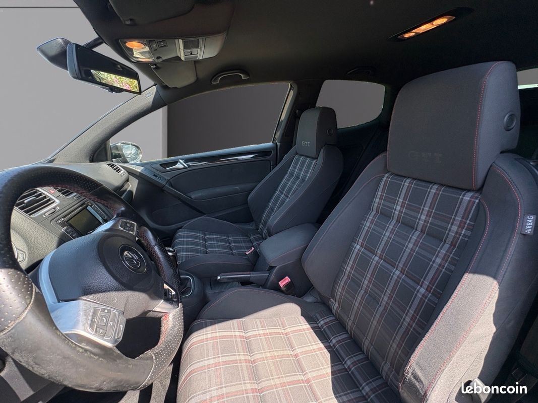 Volkswagen golf 2.0 tsi 210 gti (image 12)