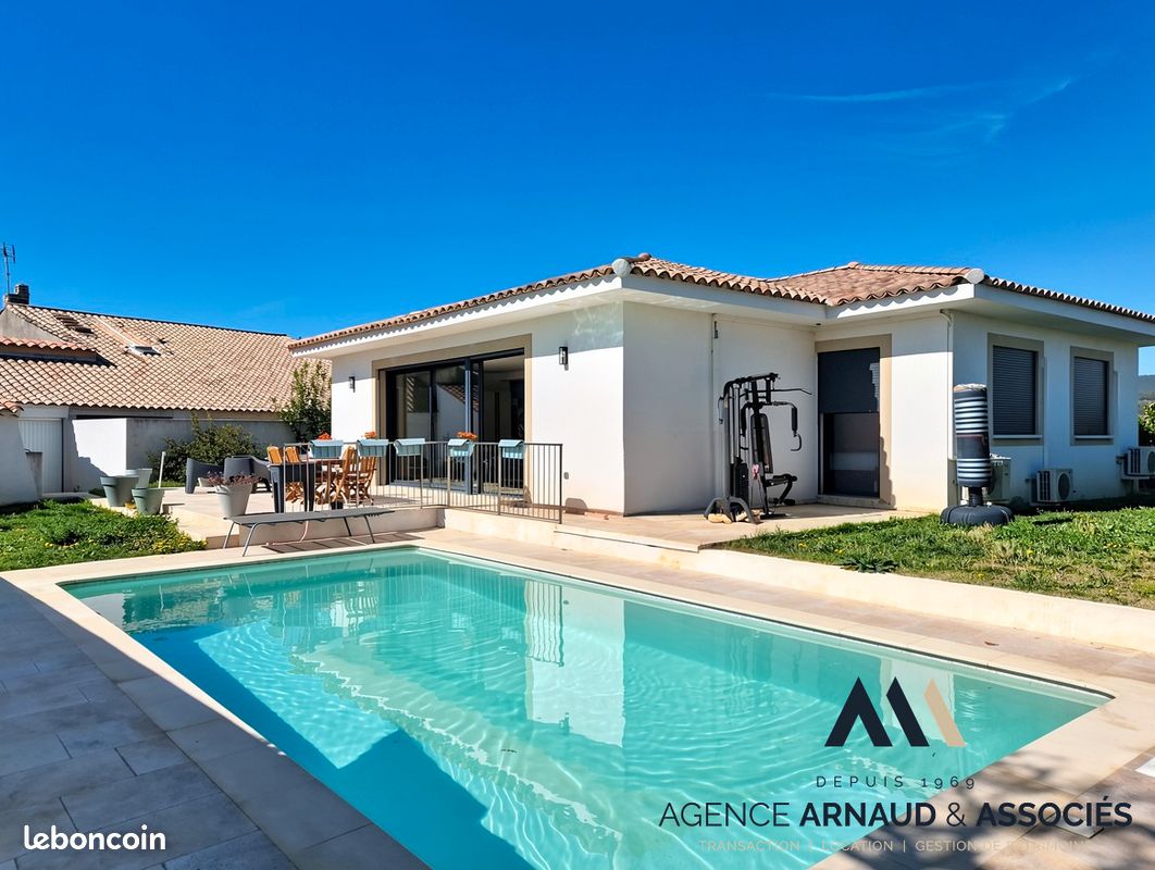 Maison 4 pièces 122 m² · à Saint-Cyr-sur-Mer · 122 m² · 785 000 €