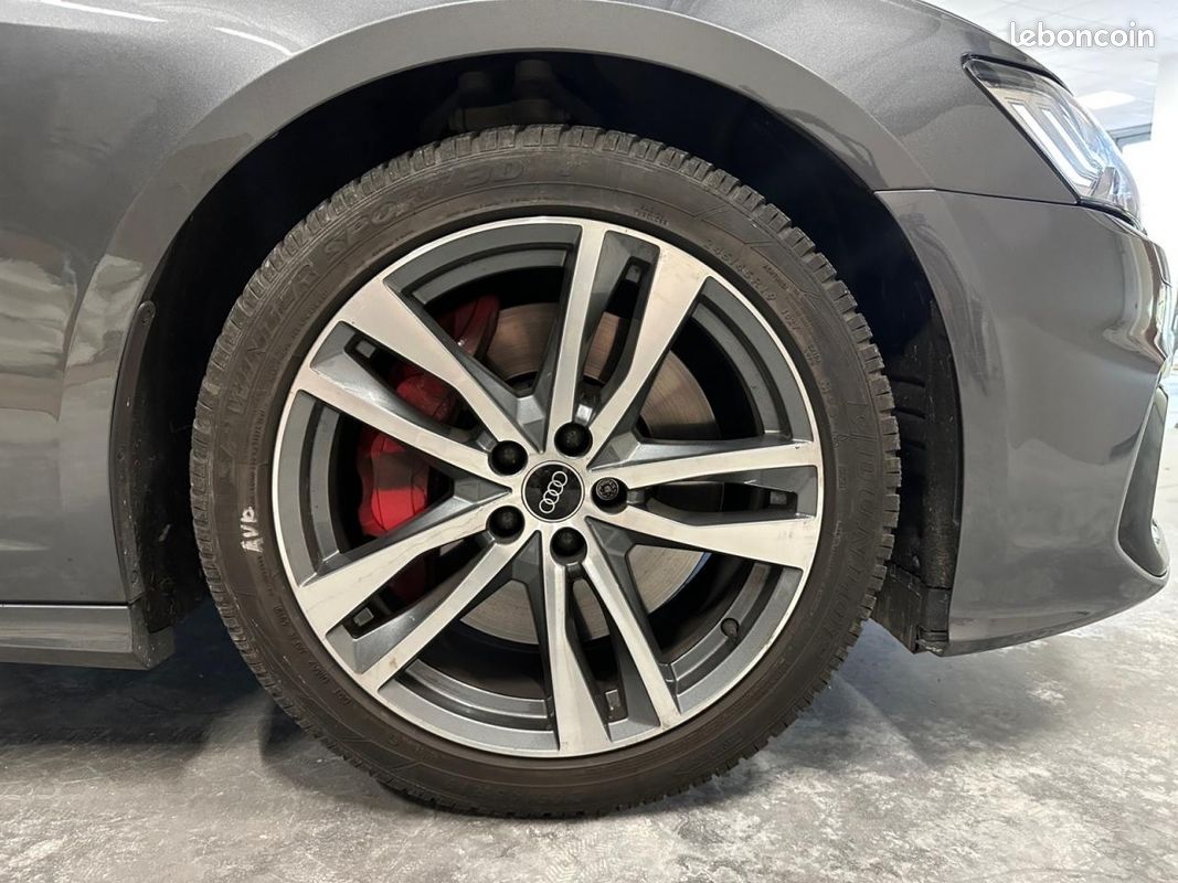 AUDI A6 AVANT 55 TFSI e QUATTRO S LINE (image 28)