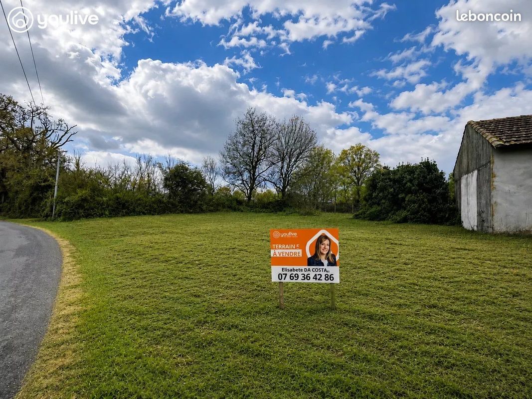 Terrain 619 m² · à La Roche-sur-Yon · 619 m² · 68 200 €