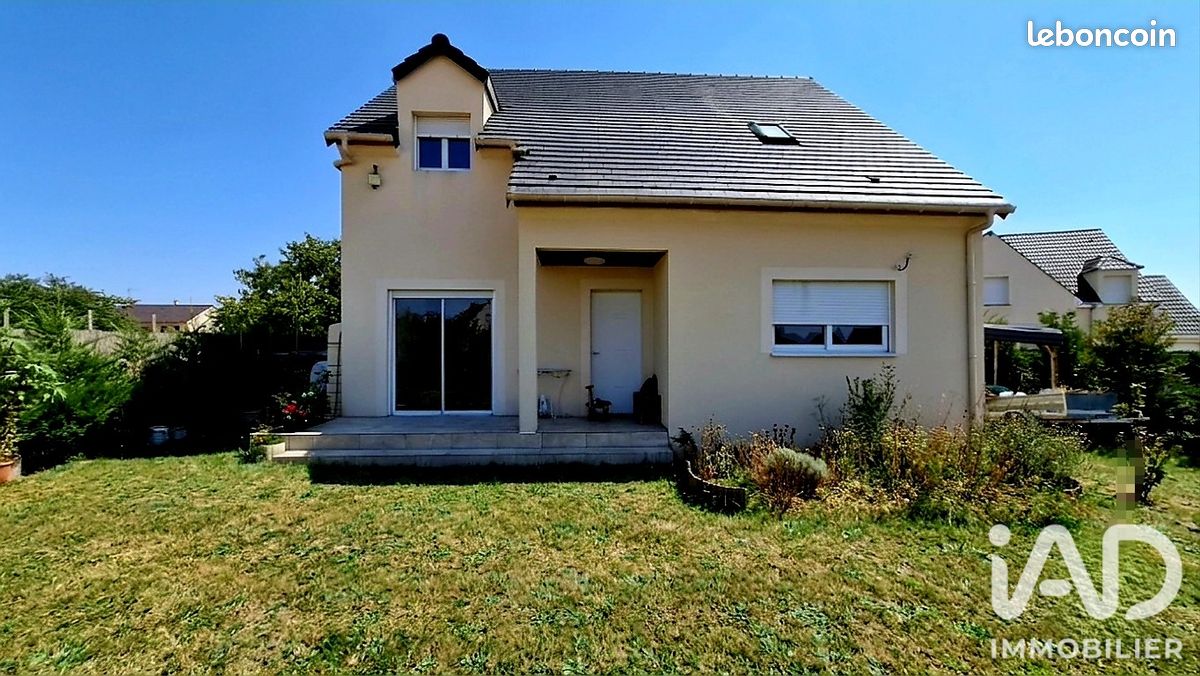 Maison 7 pièces 129 m² · à Saulnières · 129 m² · 249 990 €