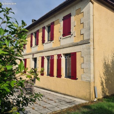 Maison 8 pièces 166 m²
