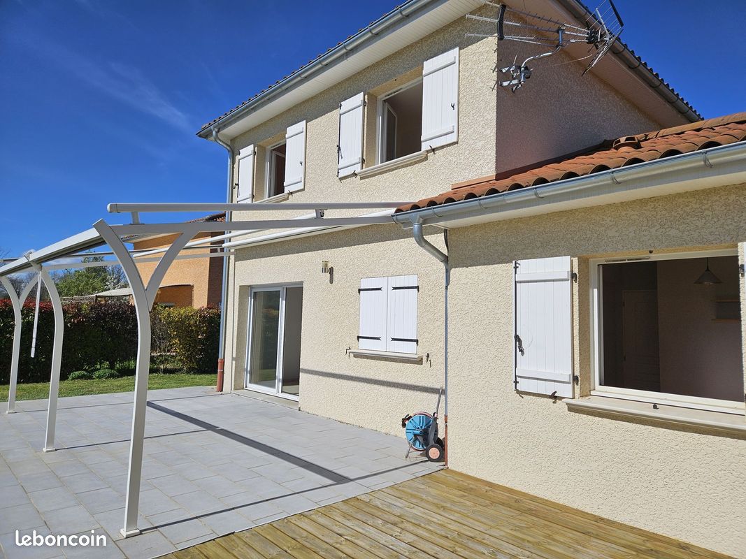 Maison 5 pièces 107 m² · à Chessy · 107 m² · 1 399 €/mois