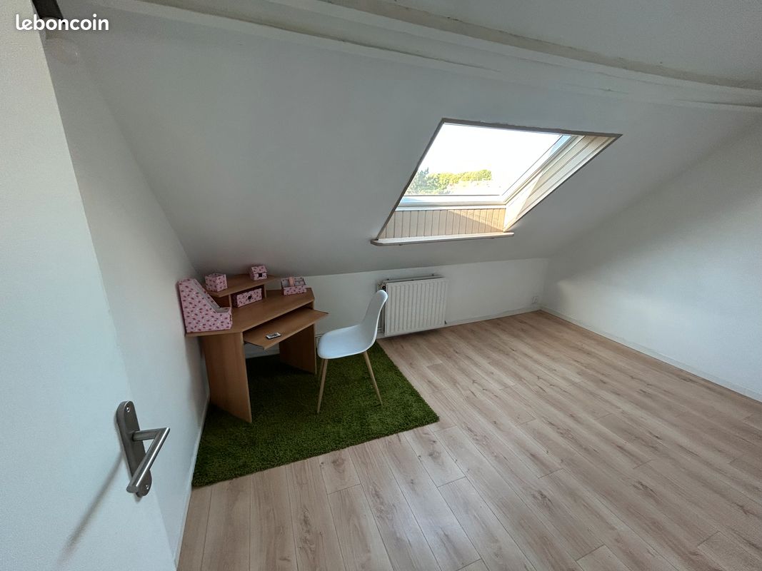 Maison a louer tourcoing - 7 pièce(s) - 115 m2 - Surfyn