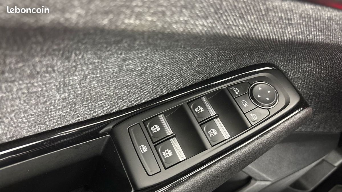 Renault espace e tech full hybrid 200 gsr2 techno (image 28)