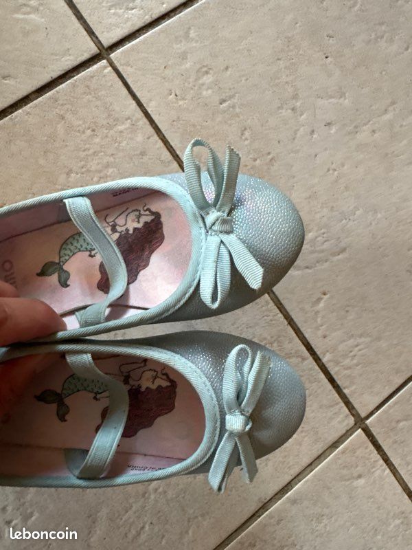 Ballerines chaussures fille gemo 26 princesses sirène Chaussures