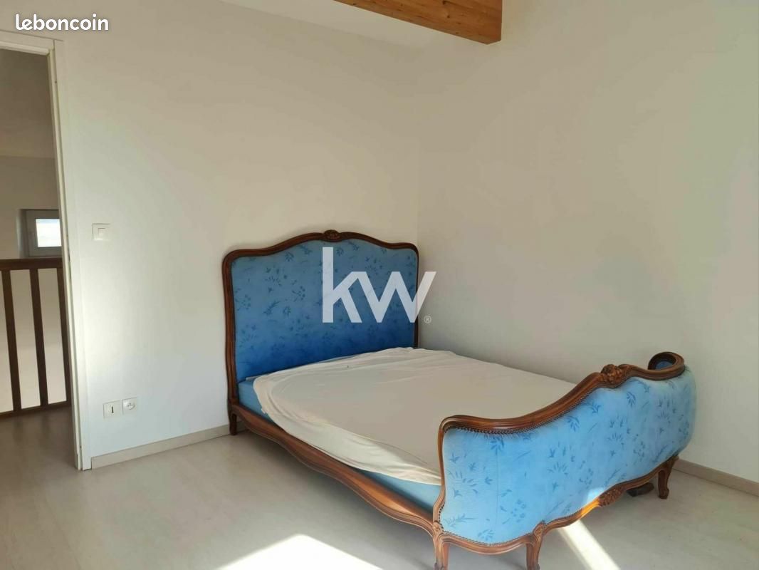 Maison 5 pièces 140 m² - Fouquebrune 16410 (image principale 6)