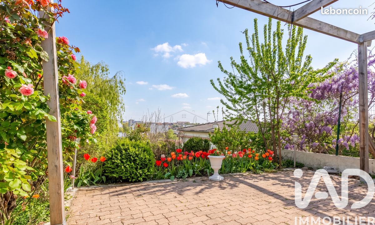 Maison 5 pièces 135 m² · à Fontenay-sous-Bois · 135 m² · 449 000 €