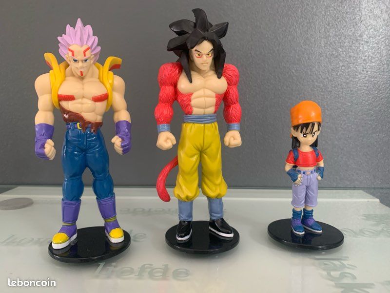 Lot de 3 figurines Dragon Ball (image 1)