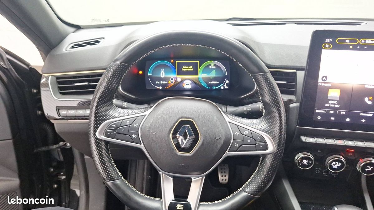 Renault arkana e tech hybride 145 22 engineered (image 20)