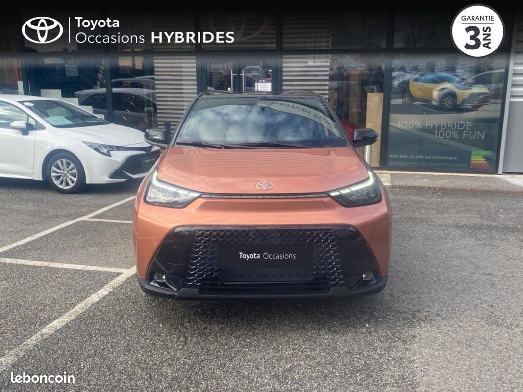 Toyota Aygo X 116h Graphic (image 5)