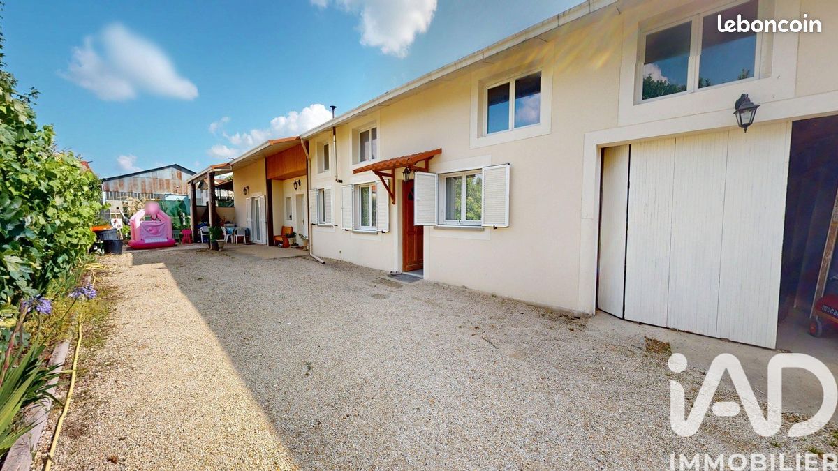 Maison familiale 10 pièces 200 m² (image 1)