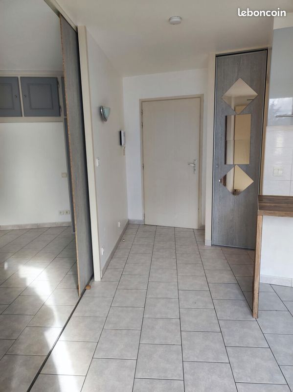 Appartement a louer oyonnax - 1 pièce(s) - 28 m2 - Surfyn
