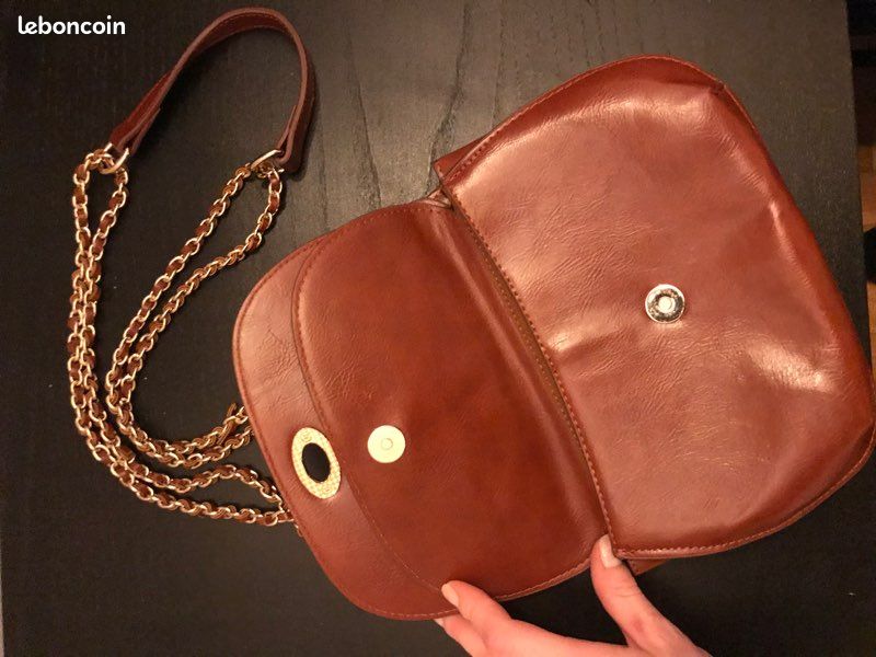 Pochette marron double poche (image 3)