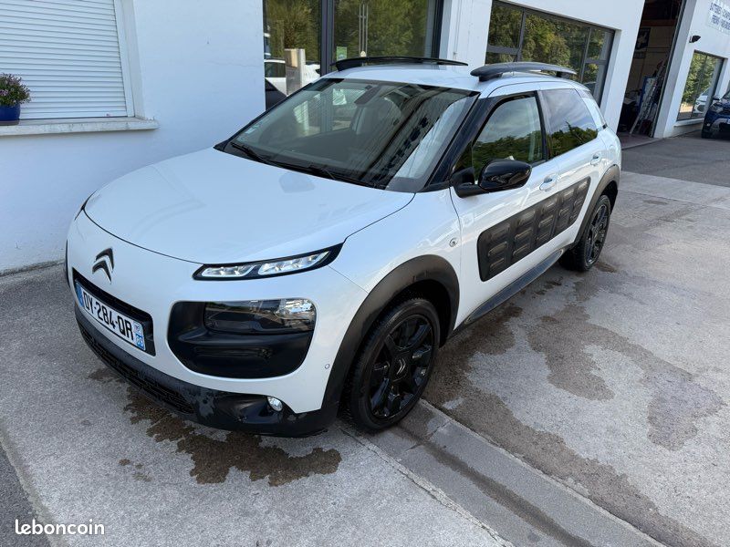 Citroën c4 cactus 1.2 pth 110 cv shine (image 1)