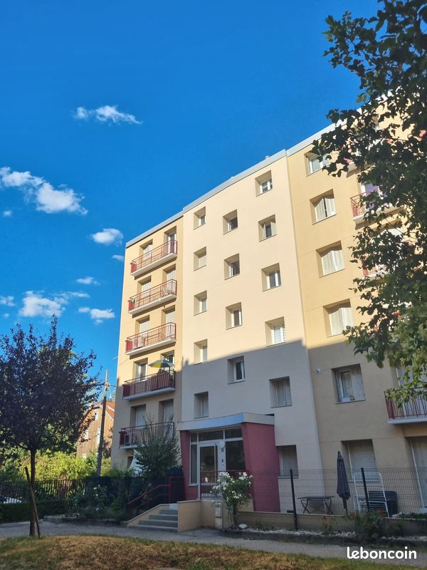 Appartement 3 pièces 59 m² · à Grenoble · 59,4 m² · 149 900 €