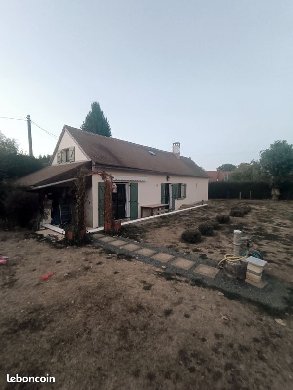 Maison 3 pièces 68 m² · à Saint-Sauvier · 68 m² · 68 000 €