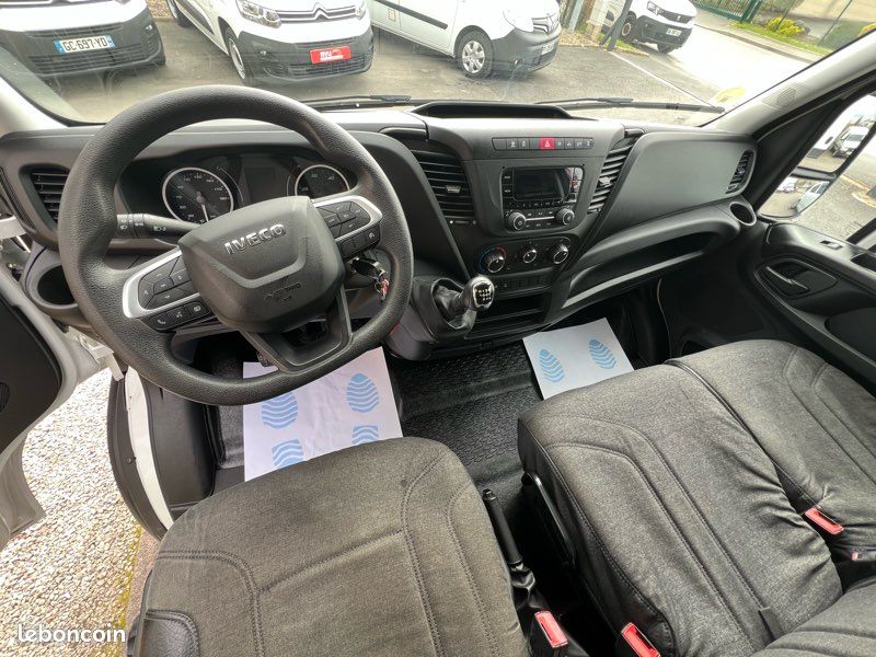 22 491 HT IVECO DAILY Fourgon 35S14 V12 2.3L 140ch (image 10)