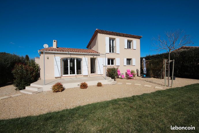 Villa 6 pièces 126 m²