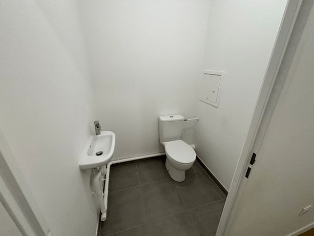 Appartement a louer  - 4 pièce(s) - 79 m2 - Surfyn