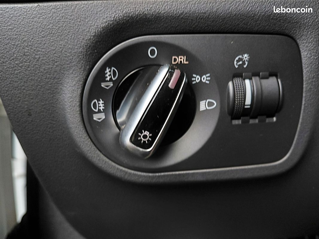 AUDI TT ROADSTER 1.8 TFSI 160Ch (image 27)