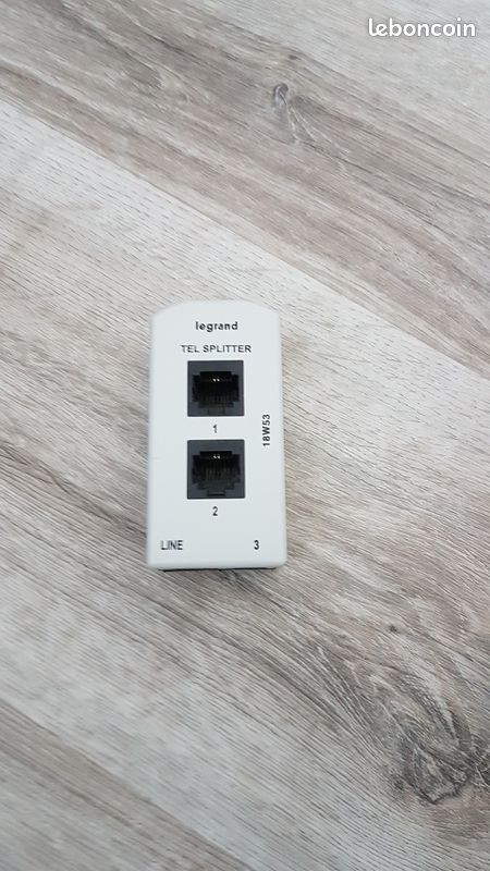 Tel splitter (image 1)