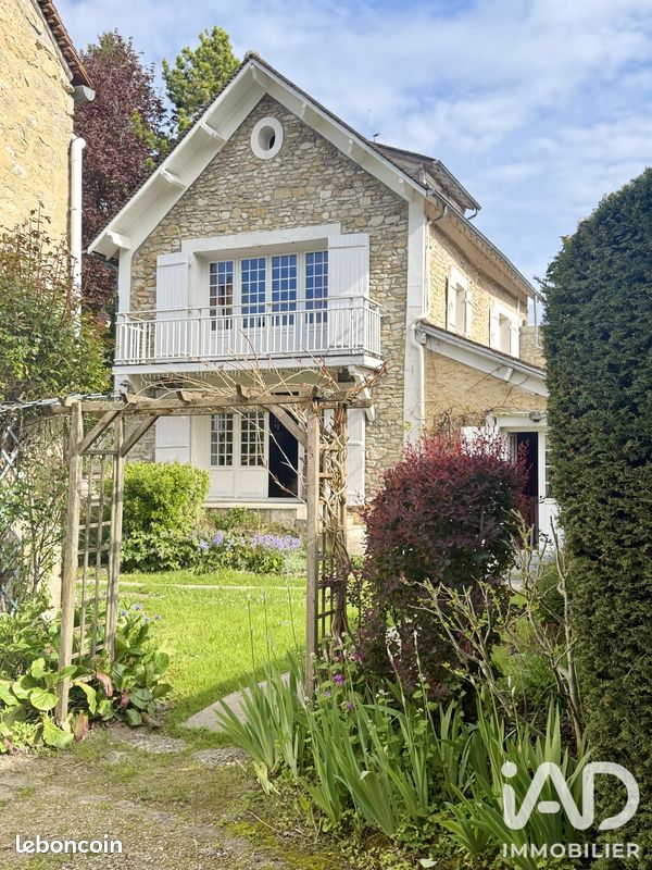 Maison 6 pièces 169 m² · à Seraincourt · 169 m² · 380 000 €