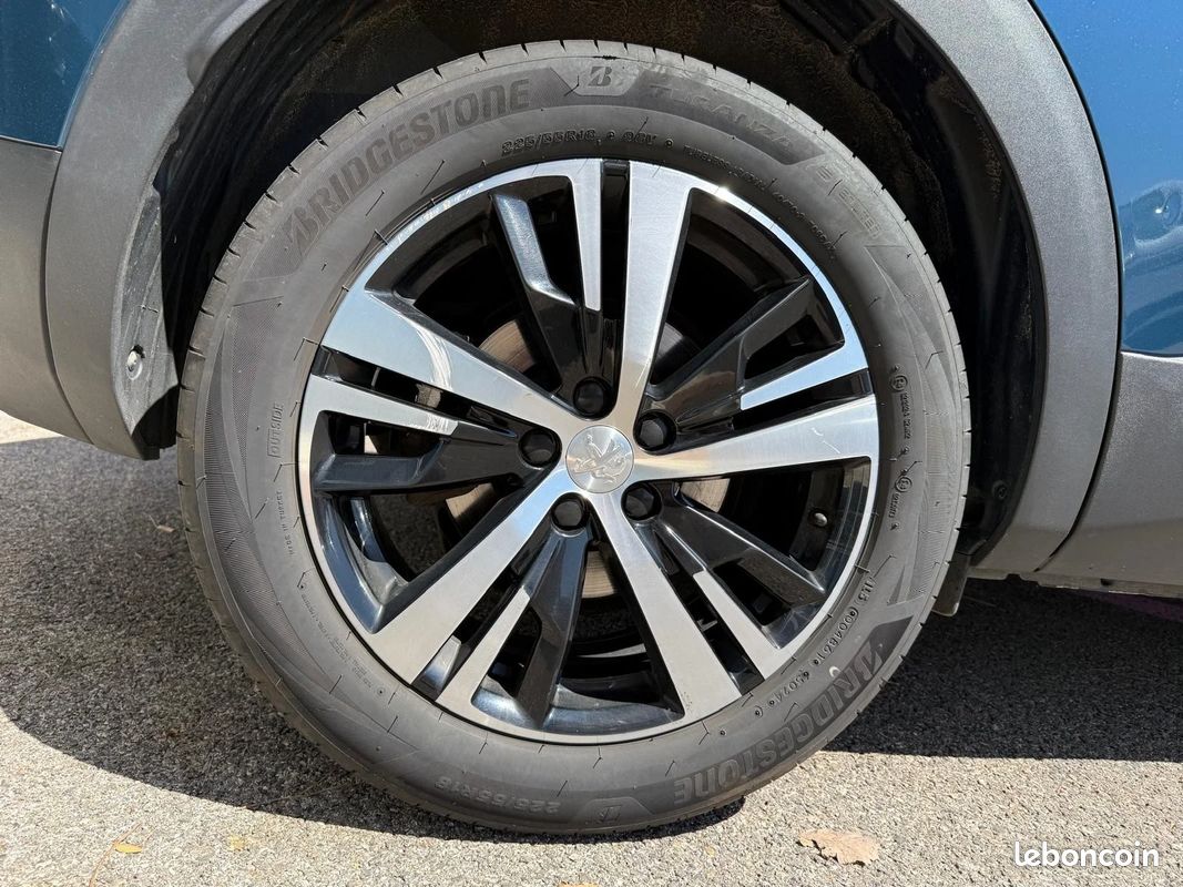 PEUGEOT 3008 BlueHDi 130ch S&S EAT8 GT / TVA RECUP / 1ER MAIN (image 40)