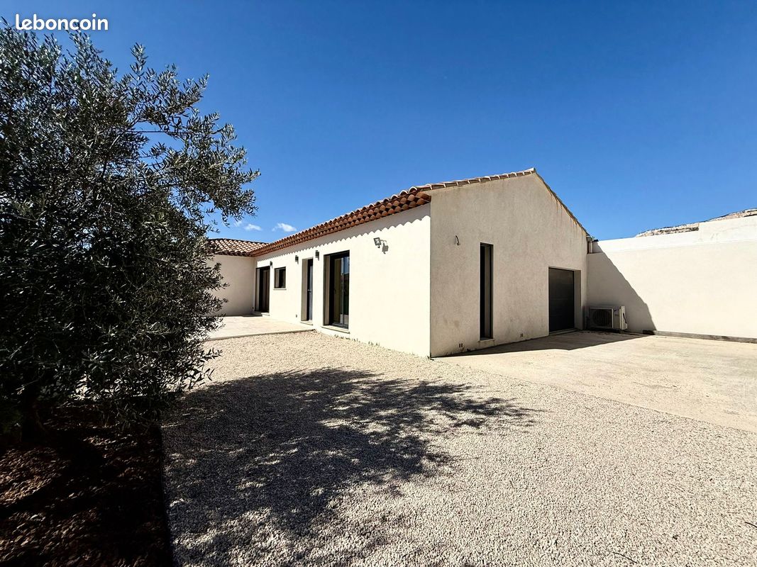 Maison 4 pièces 95 m² · à Rognac · 95 m² · 440 000 €