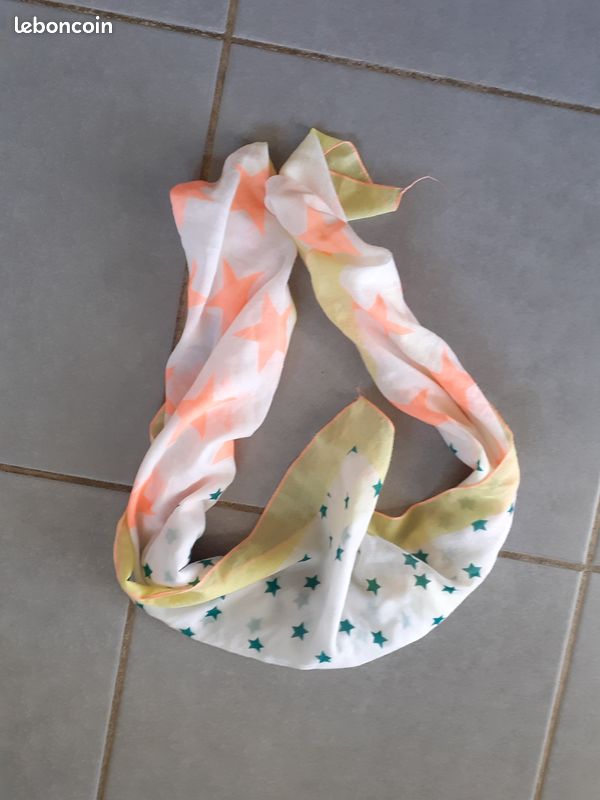 Foulard fille okaidi (didine26600) (image 1)