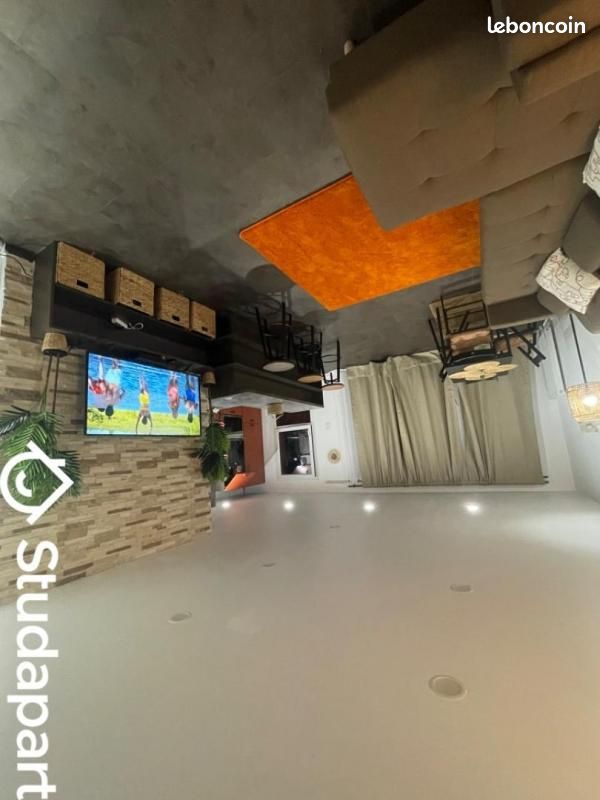 Appartement a louer saint-denis - 1 pièce(s) - 10 m2 - Surfyn