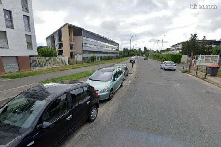 Parking Palaiseau · 87 €