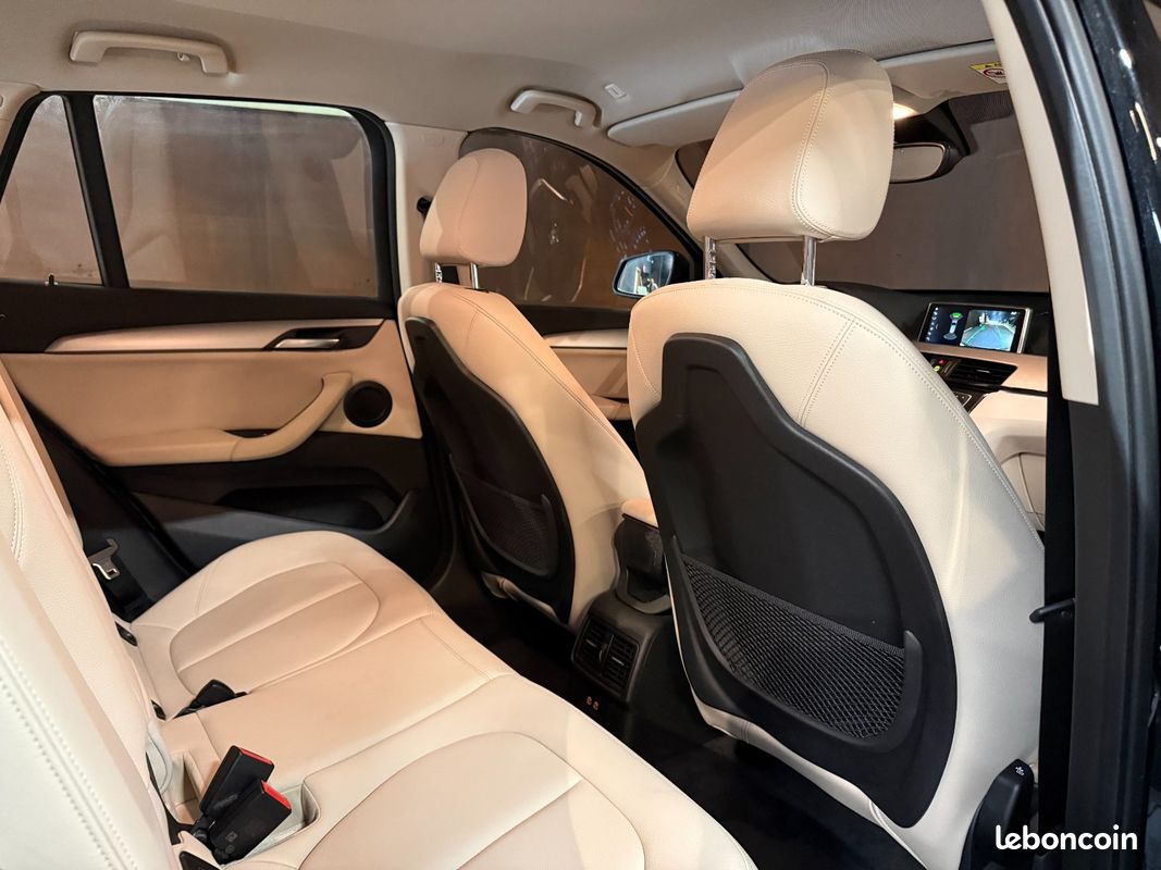 BMW X1 sDrive 18i Business Steptronic 1ère Main / Caméra (image 26)