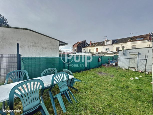 https://img.leboncoin.fr/api/v1/lbcpb1/images/41/40/8d/41408d1d894059e59f39b439651fad4ebcd1c29d.jpg?rule=ad-image